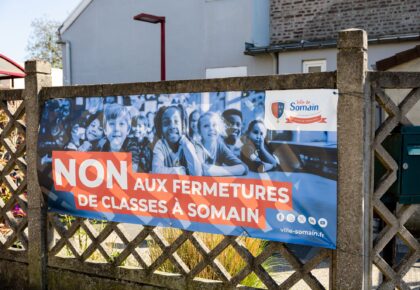 DOUAISIS : La ville de Somain se mobilise toujours face à la fermeture des classes.